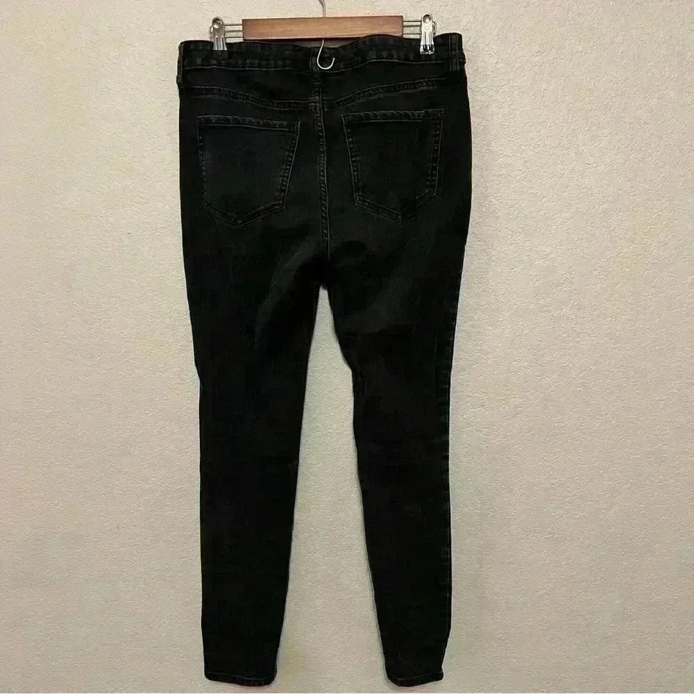 Wonderly black mid-rise skinny ankle jeans size 6R - Picture 7 of 9